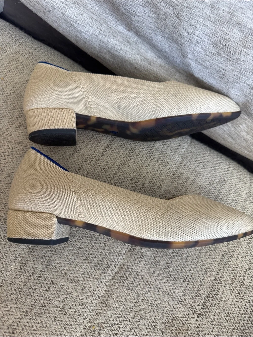 EUC Rothy's The High Point Block Heel in Ecru or Sandstone